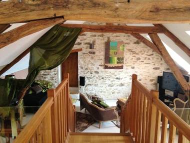 Maison de 6 chambres avec jacuzzi jardin clos et wifi a Saint Georges sur Baulche