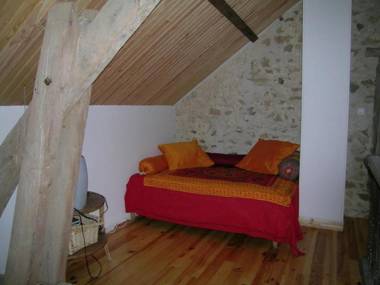 Gîte Beaune-d'Allier 4 pièces 6 personnes - FR-1-489-246