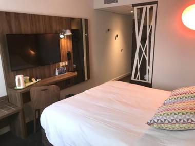 Campanile Findrol Annemasse Savoie Leman