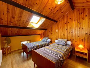 Gîte Ceyssac 4 pièces 6 personnes - FR-1-582-181