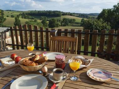 Gîte Chirassimont 2 pièces 4 personnes - FR-1-496-137