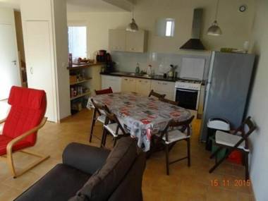 Gîte La Bazoge 5 pièces 7 personnes - FR-1-410-254