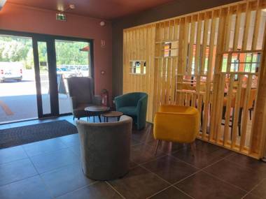 Akena Molinges - La Brocatelle