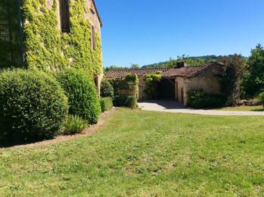 Villa de 6 chambres avec piscine privee et jardin clos a Salies