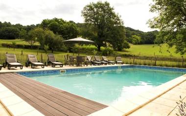 Maison d'une chambre avec vue sur le lac piscine partagee et jardin amenage a La Bachellerie