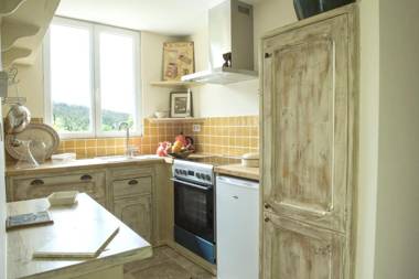 Maison d'une chambre avec vue sur le lac piscine partagee et jardin amenage a La Bachellerie