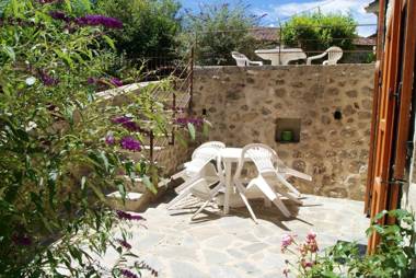 Maison de 3 chambres avec jardin clos a Saint Pal de Senouire