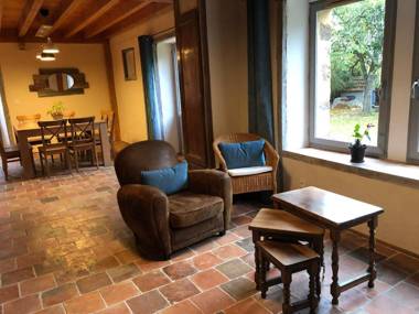 Gîte Chemiré-en-Charnie 4 pièces 8 personnes - FR-1-410-255