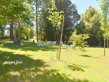 Gîte Chemiré-en-Charnie 5 pièces 14 personnes - FR-1-410-297