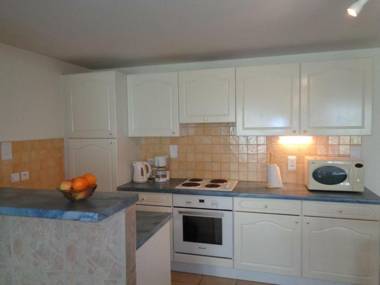 Gîte Saint-Alban-les-Eaux 3 pièces 4 personnes - FR-1-496-75