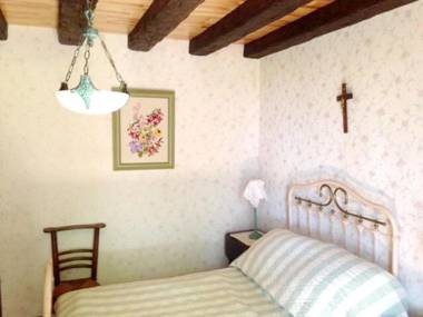 Maison de 3 chambres avec jardin clos et wifi a Merlhac