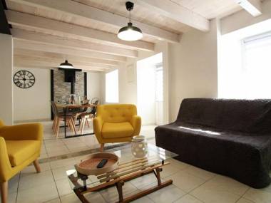 Gîte Saint-Préjet-d'Allier 4 pièces 6 personnes - FR-1-582-44