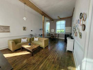 Former schoolhouse in a magnificent quiet location