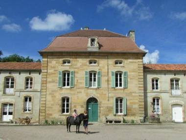Gîte L'Isle-en-Rigault 4 pièces 6 personnes - FR-1-585-9
