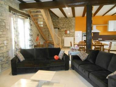 Gîte L'Isle-en-Rigault 4 pièces 8 personnes - FR-1-585-55