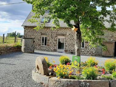 Gîte Saint-Fraimbault 4 pièces 7 personnes - FR-1-497-74