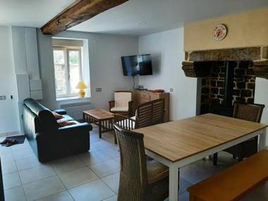 Gîte Saint-Fraimbault 4 pièces 7 personnes - FR-1-497-74