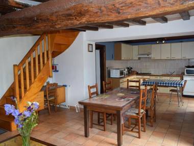 Gîte Crissé 4 pièces 6 personnes - FR-1-410-186