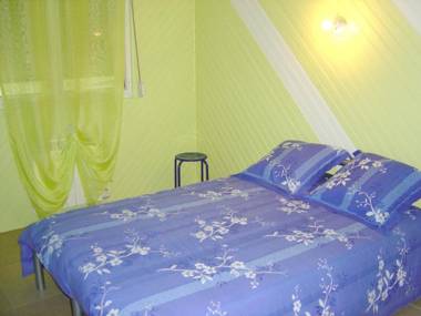 Maison de 2 chambres avec jardin et wifi a Varenne Saint Germain