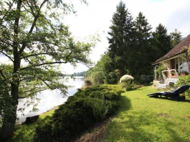 Gîte Sainte-Croix-sur-Orne 2 pièces 4 personnes - FR-1-497-73