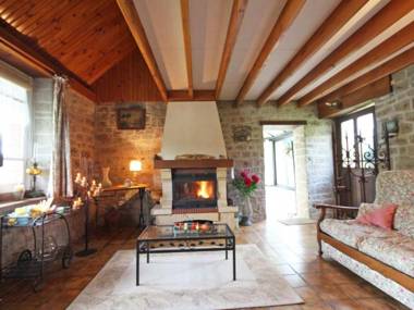 Gîte Sainte-Croix-sur-Orne 2 pièces 4 personnes - FR-1-497-73