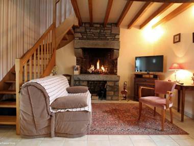 Gîte Cerisy-Belle-Étoile 2 pièces 4 personnes - FR-1-497-40