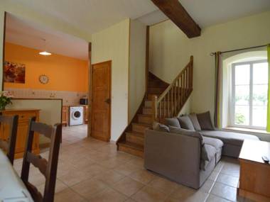 Middle house listed as historic building near Montreuil