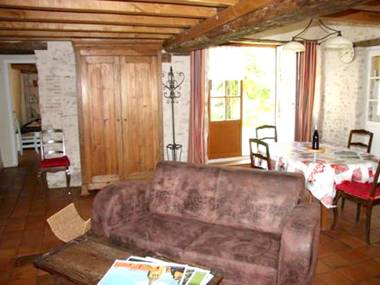 Maison de 2 chambres avec jardin amenage et wifi a Mardie