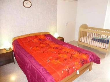 Gîte Freycenet-la-Tour 4 pièces 8 personnes - FR-1-582-236