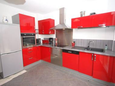 Huge Holiday Home in Lotharingen with Private Swimming Pool