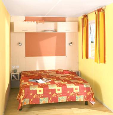 Propriete de 2 chambres avec terrasse amenagee et wifi a Juncalas a 7 km de la plage