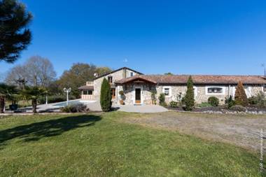 Chambre d'hôtes et gîte de charme Domaine Castetbieilh