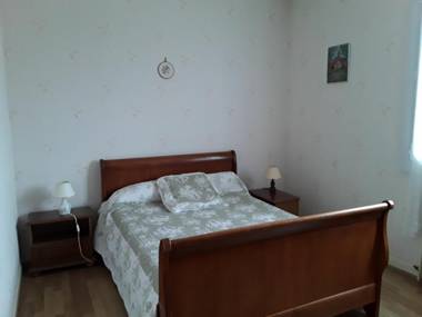 Villa Le Pont-Chrétien-Chabenet 3 pièces 4 personnes - FR-1-591-55