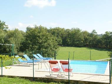 Lovely holiday home in stunning location private pool and 6 mountain bikes