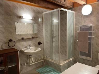 Gîte Noyant-d'Allier 4 pièces 9 personnes - FR-1-489-225