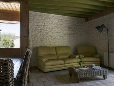 Gîte Jenzat 3 pièces 5 personnes - FR-1-489-260