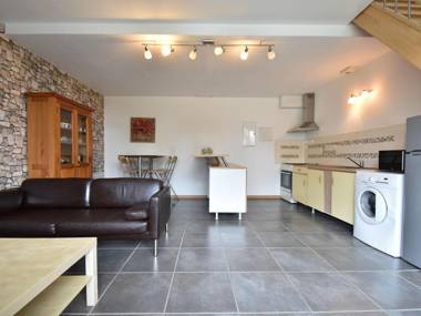 Welcoming Holiday Home in Brainville with Fenced Garden