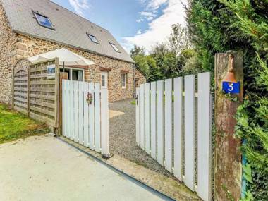 Holiday home in quiet location with garden terrace and barbecue near Coutances
