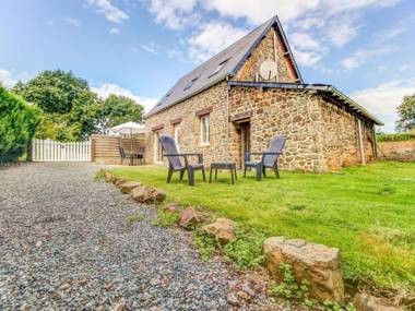 Holiday home in quiet location with garden terrace and barbecue near Coutances