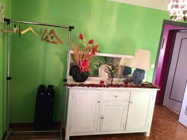 Appartement d'une chambre avec vue sur la ville jardin clos et wifi a Saint Victor de Cessieu