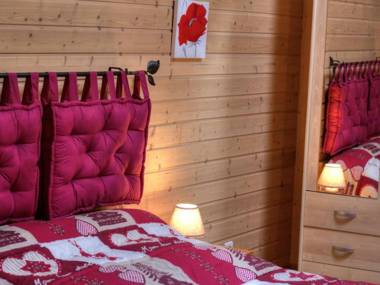 Gîte Saint-Romain-d'Urfé 5 pièces 9 personnes - FR-1-496-36