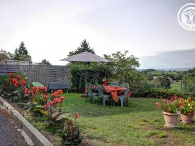 Gîte Saint-Héand 3 pièces 5 personnes - FR-1-496-4