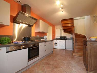 Gîte Mauves-sur-Huisne 6 pièces 12 personnes - FR-1-497-109