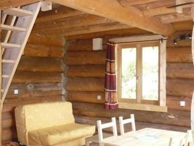 Gîte Saint-Martin-la-Sauveté 2 pièces 3 personnes - FR-1-496-184