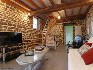 Gîte Saint-Mars-d'Égrenne 2 pièces 3 personnes - FR-1-497-147