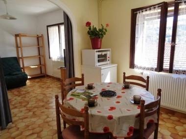 Gîte La Valla-en-Gier 2 pièces 3 personnes - FR-1-496-103