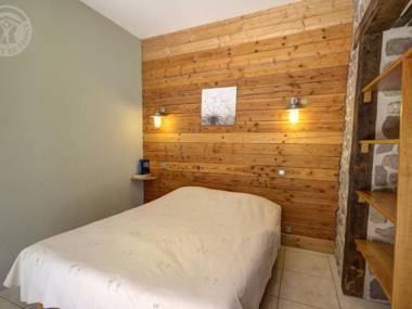 Gîte Croizet-sur-Gand 7 pièces 12 personnes - FR-1-496-25