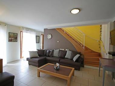 Gîte Rebeuville 4 pièces 8 personnes - FR-1-589-157