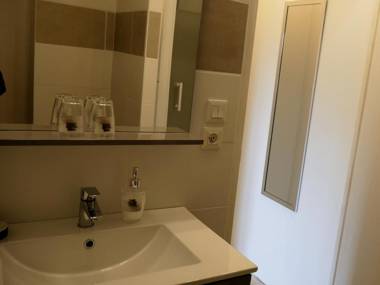 Gîte La Chapelle-Onzerain 2 pièces 2 personnes - FR-1-590-152