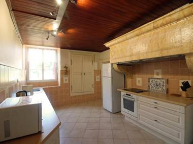 Gîte Bellefontaine 6 pièces 12 personnes - FR-1-589-40